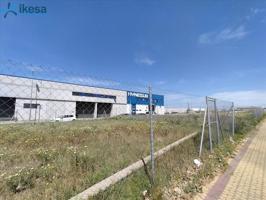 Venta de 2 Suelos Terciarios + 1 Suelo Residencial en Alcalá de Guadaíra (Sevilla) photo 0