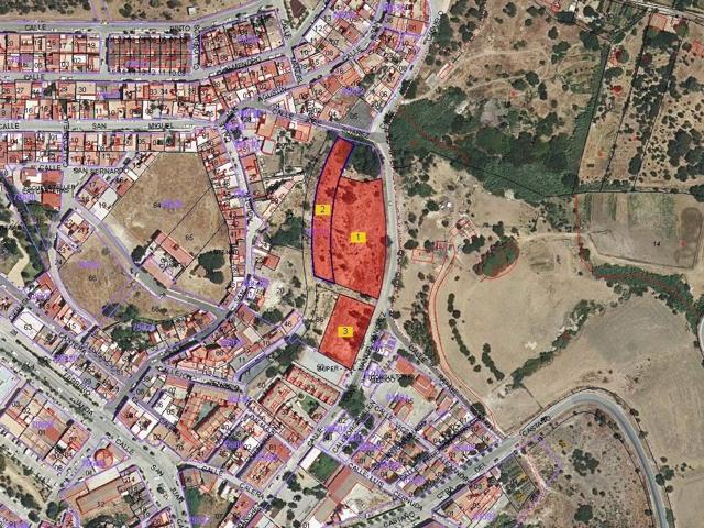 Terreno urbano no consolidado photo 0