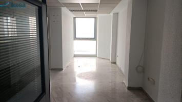 Venta de Oficina en Avenida AVERROES, ED EUROSEVILLA NACIONAL IV photo 0