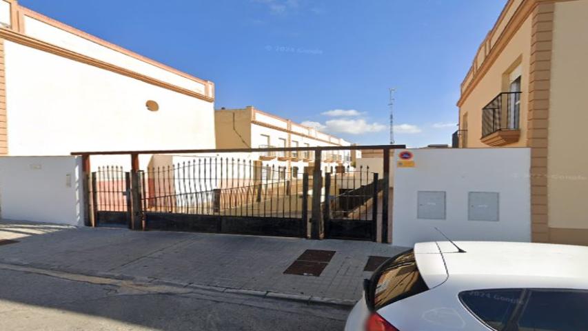 Parking En venta en Andalucia, Lebrija photo 0