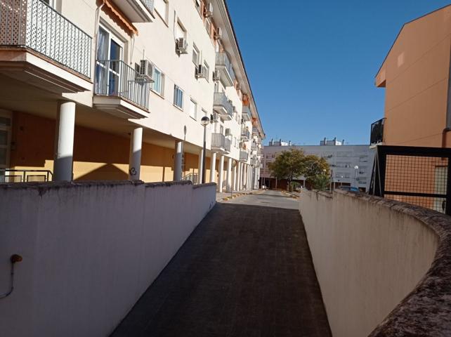 Plaza de garaje en venta en Jerez de la Frontera photo 0