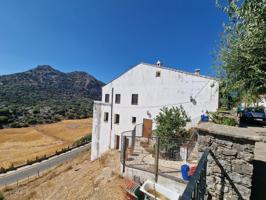 Oportunidad de edificio en la sierra photo 0