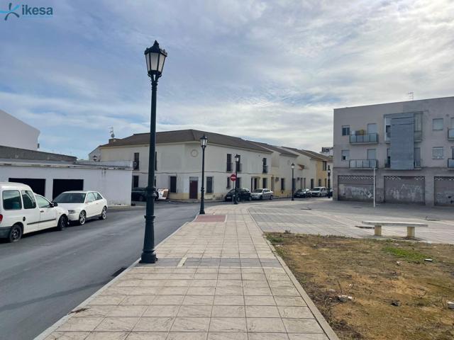 VIVIENDA EN CALLE SEGRE - LEPE. ACTIVO INMOBILIARIO SIN POSESIÓN. photo 0