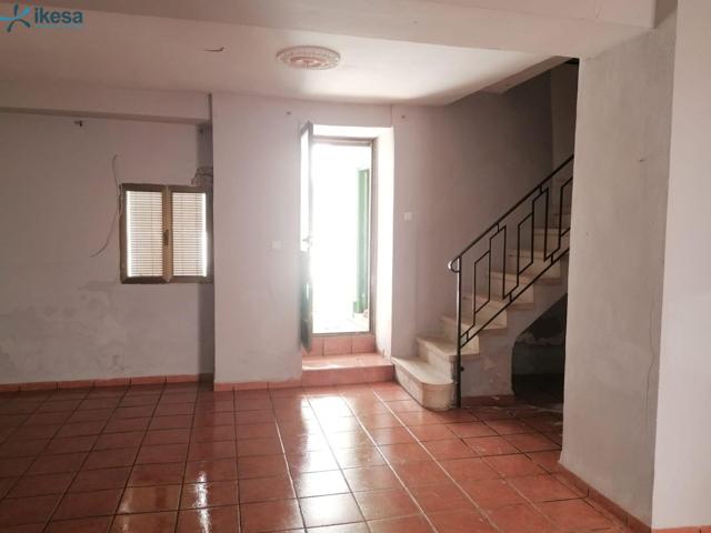 Vivienda en venta en Baena (Córdoba), a escasos metros de la parroquia Santa María la Mayor photo 0