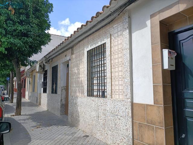 Casa en la zona alta del Campo de la Verdad !!!. A escasos metros del Instituto San Álvaro. photo 0