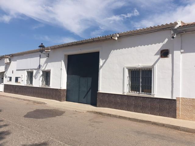 Venta de Nave Industrial en Pilas - Sevilla photo 0