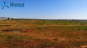 Terreno en venta en Valdepegas Sur, Manzana M5, Lepe photo 0