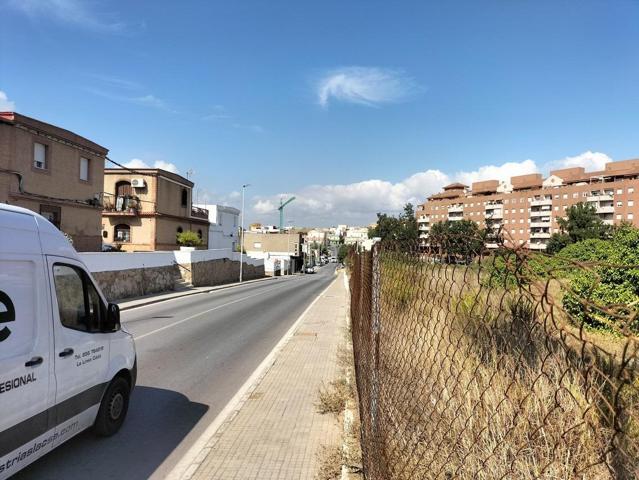 Suelo urbano de uso residencial y terciario photo 0