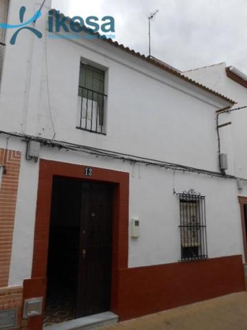 VIVIENDA EN CALLE DOCTOR MARAÑON - ALMONTE photo 0