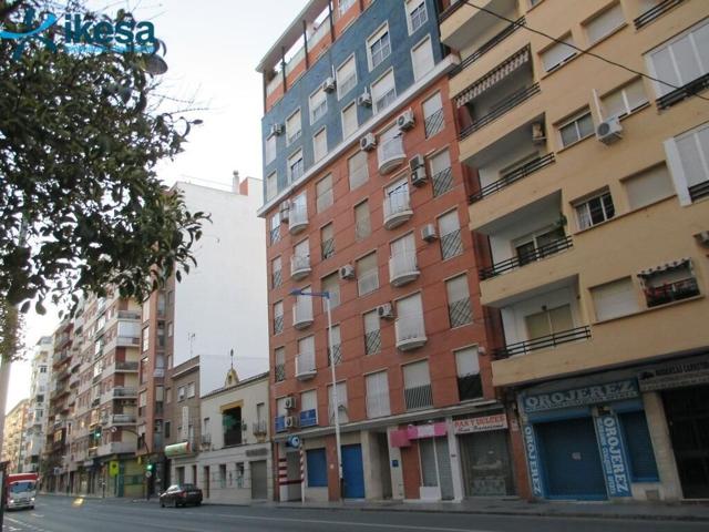 VENTA DE PISO EN AVDA. ALCALDE FEDERICO MOLINA. ACTIVO INMOBILIARIO SIN POSESIÓN photo 0