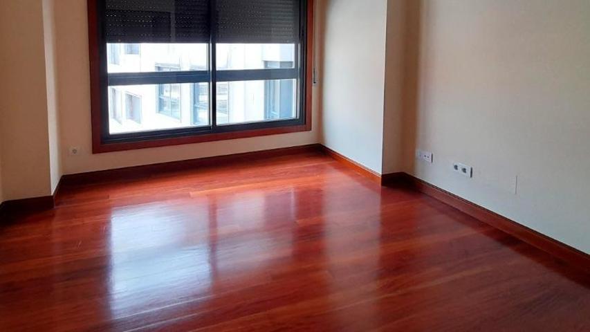 Piso En venta en Aragón, Vigo photo 0