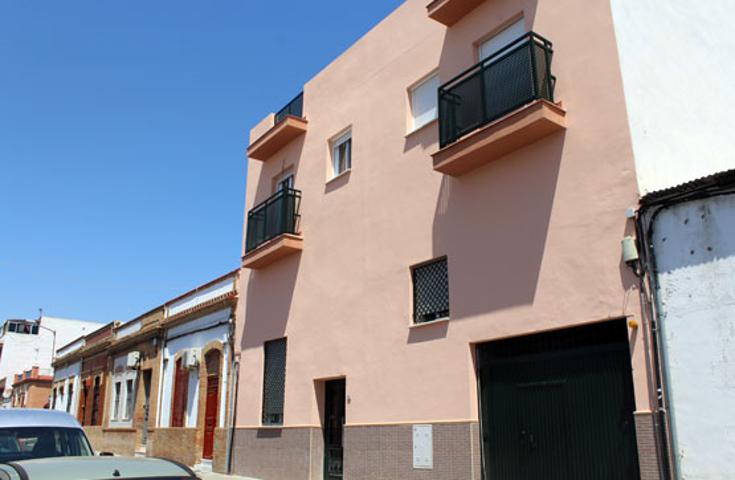 VENTA DE PISO EN LAS COLONIAS, HUELVA. ACTIVO INMOBILIARIO SIN POSESIÓN, ALQUILADO. photo 0