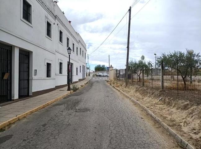 Venta de Piso en planta baja - Sanlúcar la Mayor (Sevilla) photo 0