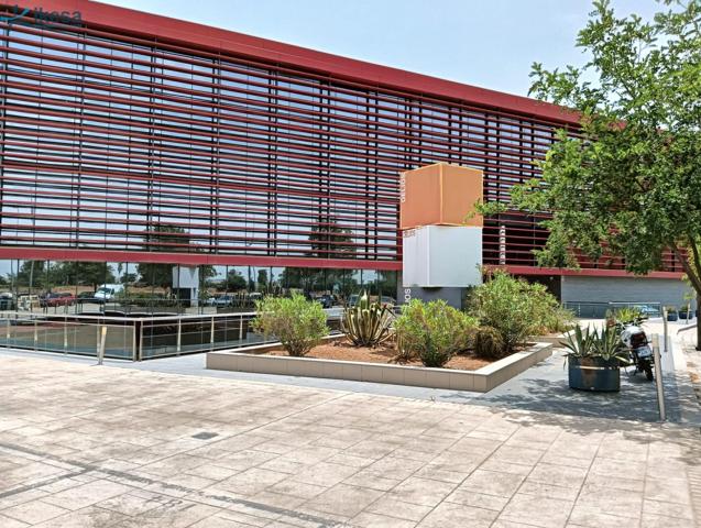Venta de Oficina + Garaje en Salteras (Sevilla) photo 0