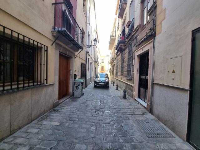 Venta de Piso en Granada photo 0