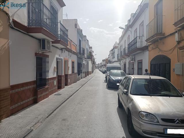 Venta de Casa en los Palacios y Villafranca, Sevilla photo 0