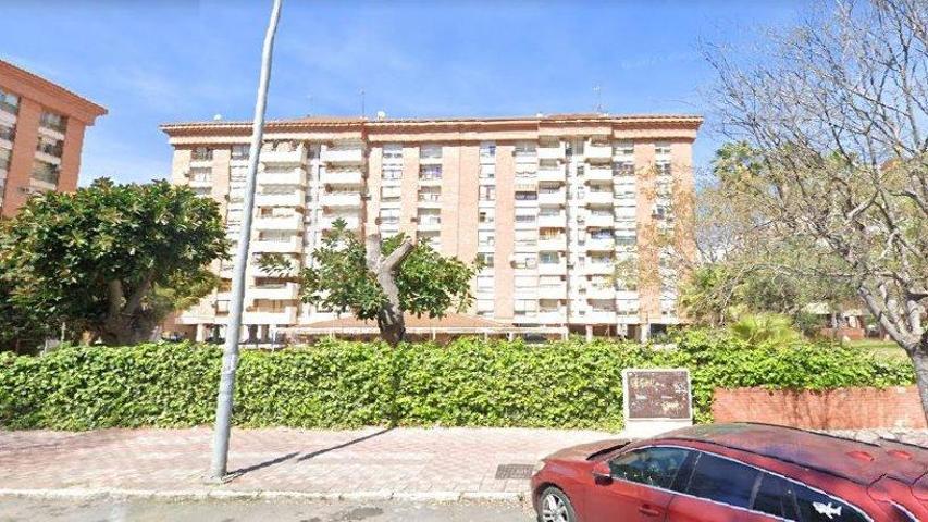 VENTA DE ACTIVO INMOBILIARIO SIN POSESION EN AVENIDA ANDALUCIA photo 0