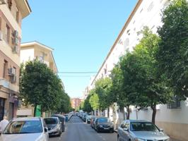 Venta de piso sin posesión en bario de la Fuensanta (Córdoba) photo 0