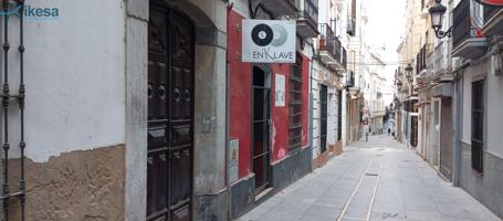 Venta de Local comercial en Badajoz photo 0