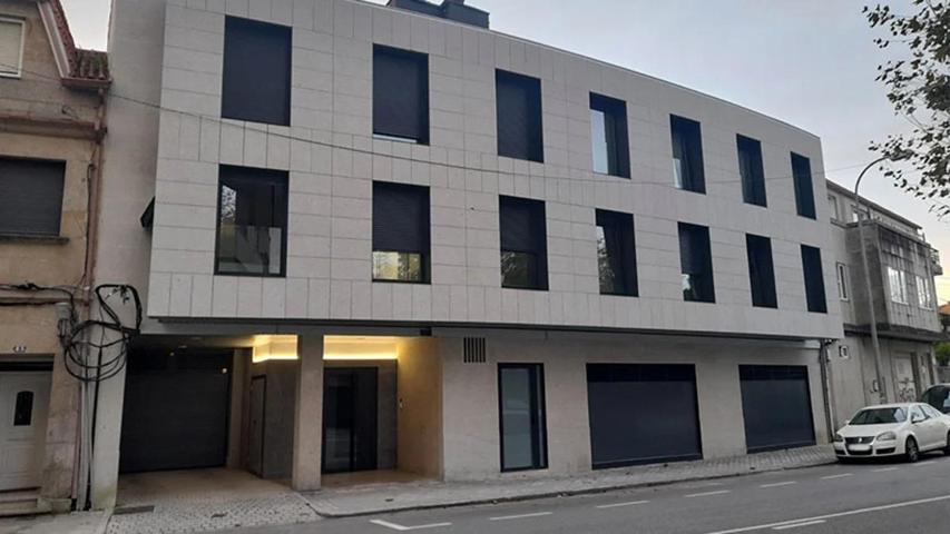 Amplio Garaje en Alcabre, Vigo - Oportunidad Única photo 0