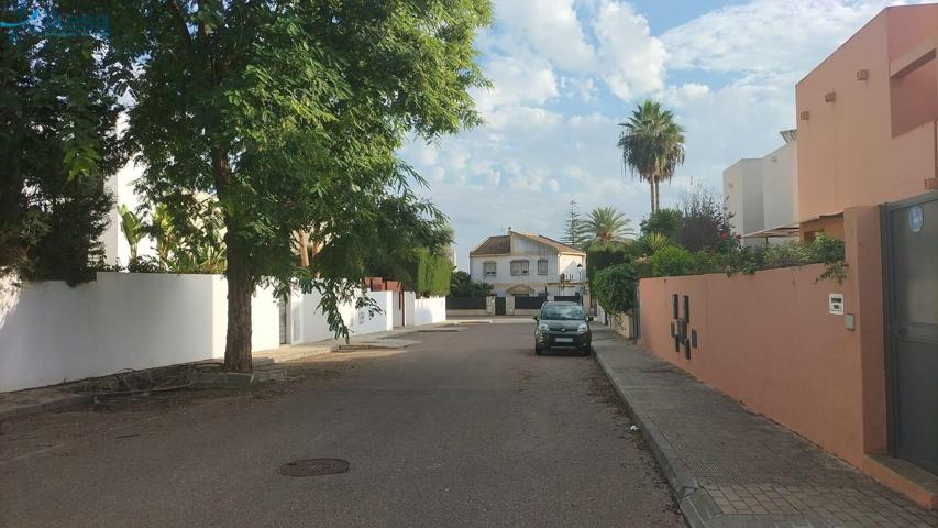 Venta de Chalet en Espartinas (Sevilla) photo 0