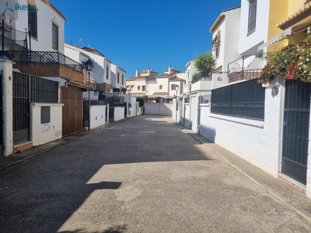 Venta de Casa Adosada en Urbanización Los Monteros - Ogíjares (Granada) photo 0