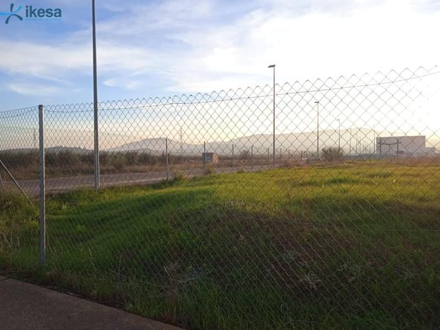 Venta de 6 Suelos Urbanos Residenciales en Calamonte (Badajoz) photo 0