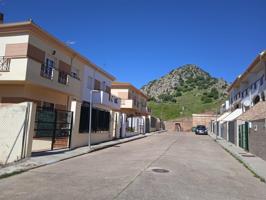 Venta de Casa Adosada en Construcción + Garaje en Alange (Badajoz) photo 0