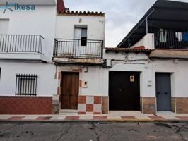 CASA ADOSADA EN ALMONTE, HUELVA. photo 0