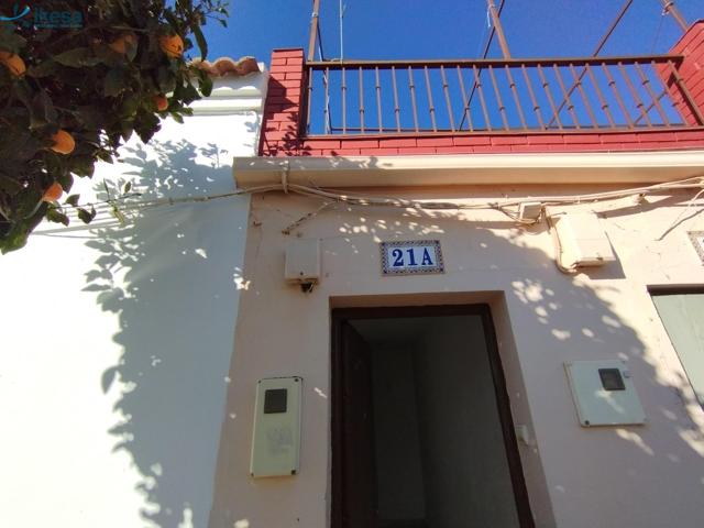 VENTA DE PISO EN LEPE. photo 0