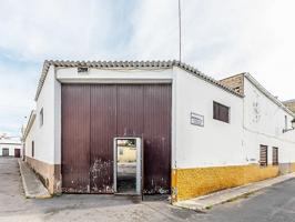 AMPLIO LOCAL COMERCIAL EN VENTA EN PUERTO SERRANO photo 0