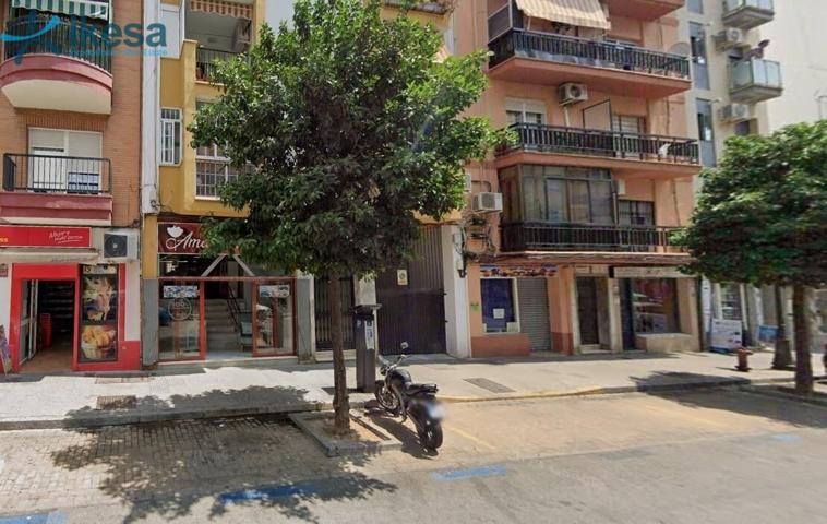 VENTA DE PISO EN AV. JOSE FARIÑAS, HUELVA. SIN POSESIÓN. photo 0