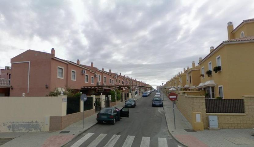 VENTA DE ADOSADO EN MAIRENA DEL ALCOR (SEVILLA) photo 0