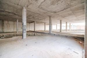 PROMOCIÓN EN OBRA PARADA EN VENTA: OPORTUNIDAD DE INVERSIÓN EN VILLAMARTÍN photo 0