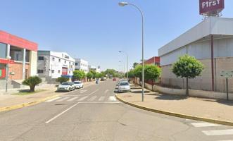 Venta de Comercial + Oficina en Mairena del Aljarafe (Sevilla) photo 0