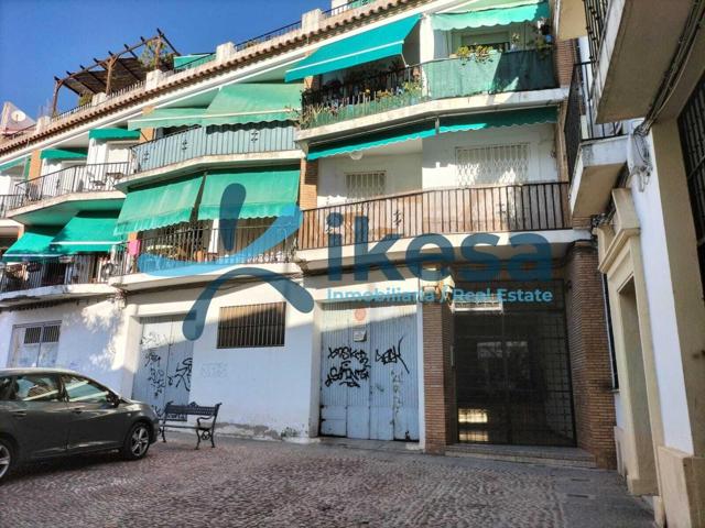 VENTA DE PISO EN EL CENTRO DE CÓRDOBA (PLAZA DE LA CORREDERA) photo 0