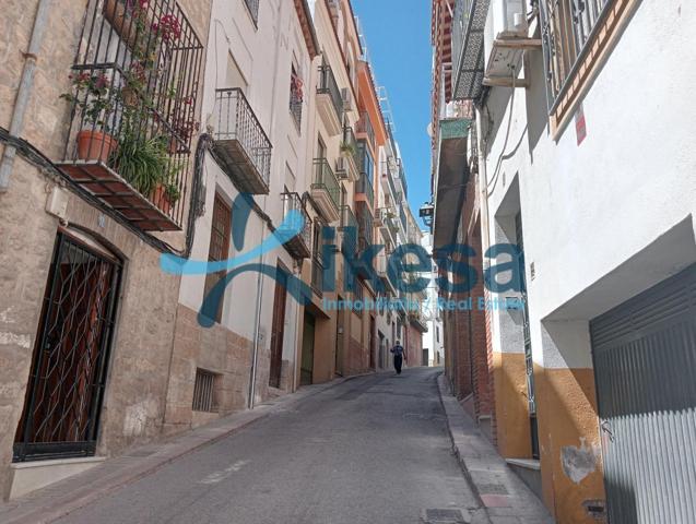 VENTA DE PISO EN JAÉN (JAÉN) photo 0