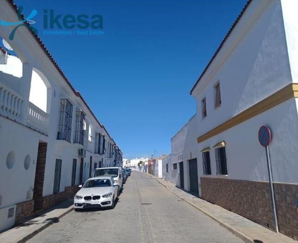 VENTA DE ADOSADO EN VILLABLANCA, HUELVA. ACTIVO INMOBILIARIO SIN POSESIÓN. photo 0