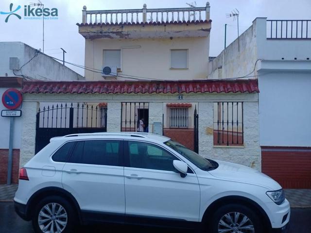 VENTA DE CASA EN GIBRALEON HUELVA. photo 0