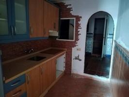 🏡 **OPORTUNIDAD DE INVERSIÓN – VIVIENDA UNIFAMILIAR PARA REFORMAR EN ALGECIRAS** 🏡 photo 0