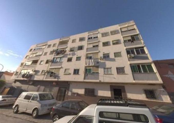 VENTA DE PISO SIN POSESIÓN EN ALMERIA (ALMERÍA) photo 0