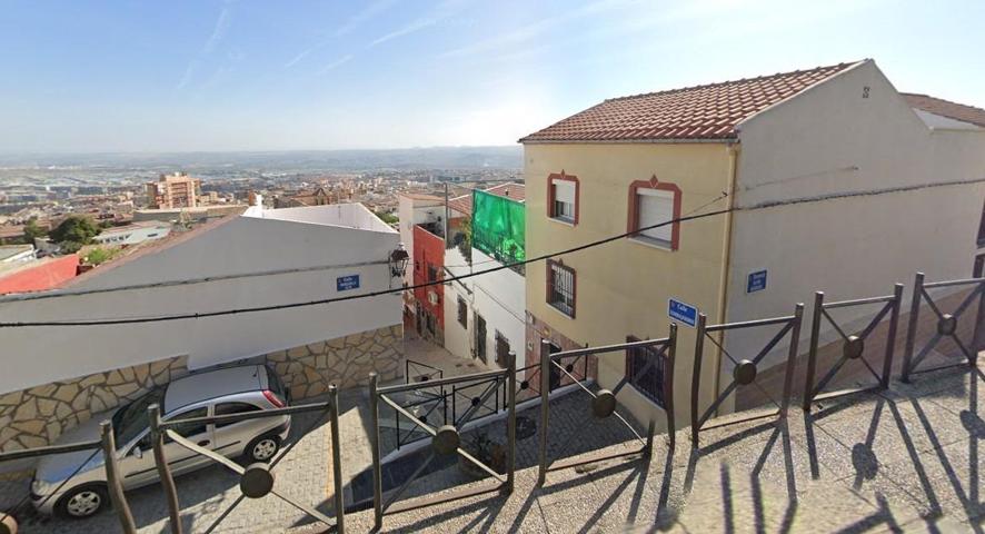 Unifamiliar Pareada En venta en Ctra. Circunvalación - La Magdalena, Jaén photo 0