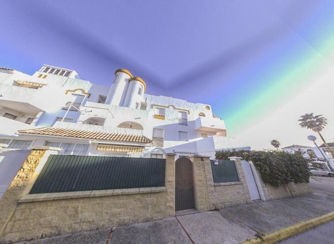 VENTA DE PISO SIN POSESIÓN EN CHICLANA DE LA FRONTERA (CÁDIZ) photo 0