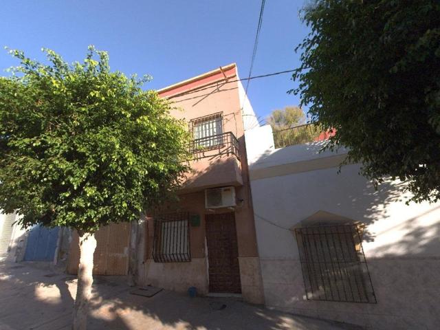 VENTA DE ADOSADO SIN POSESIÓN EN ALMERIA (ALMERÍA) photo 0