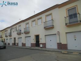 VENTA DE CASA ADOSADA SIN POSESIÓN EN ROCIANA DEL CONDADO (HUELVA) photo 0