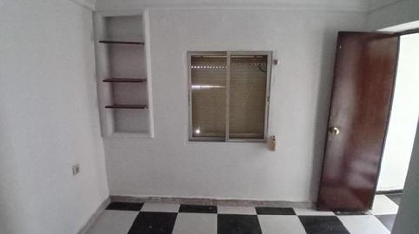Piso en venta en Mondejar, La Línea photo 0