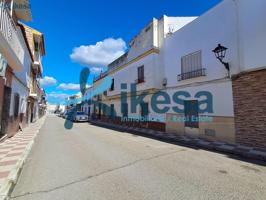 Vivienda en Moriles !!!. Con amplia azotea . photo 0