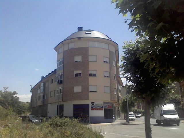 Piso En venta en La Cemba, Ponferrada photo 0