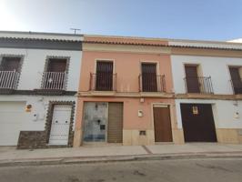 Unifamiliar Pareada En venta en Andalucia, Moron De La Frontera photo 0
