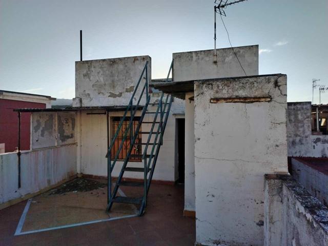 CASA CON 3 HABITACIONES - ALGECIRAS photo 0